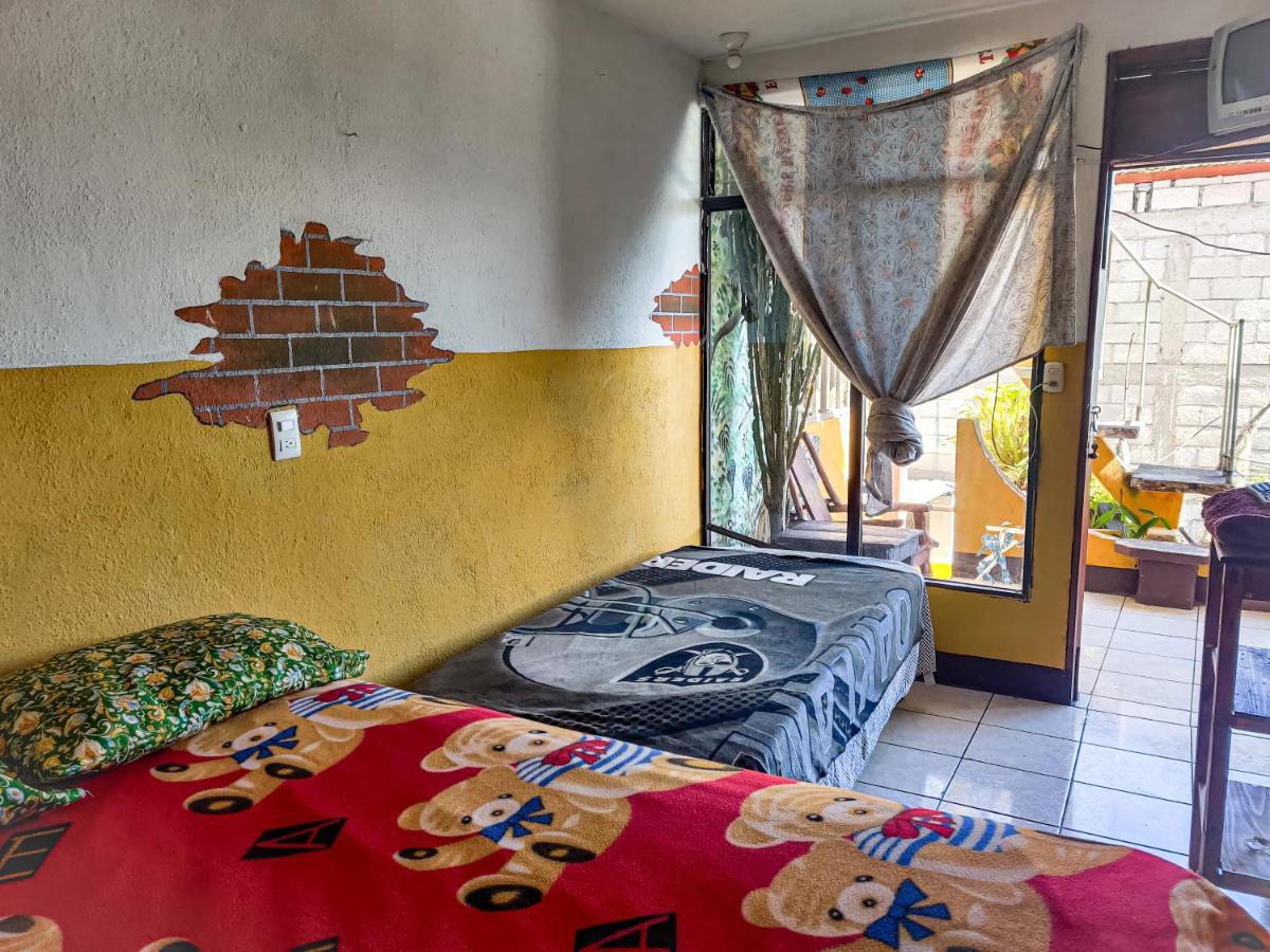 Hotel San Francisco San Pedro La Laguna Esterno foto