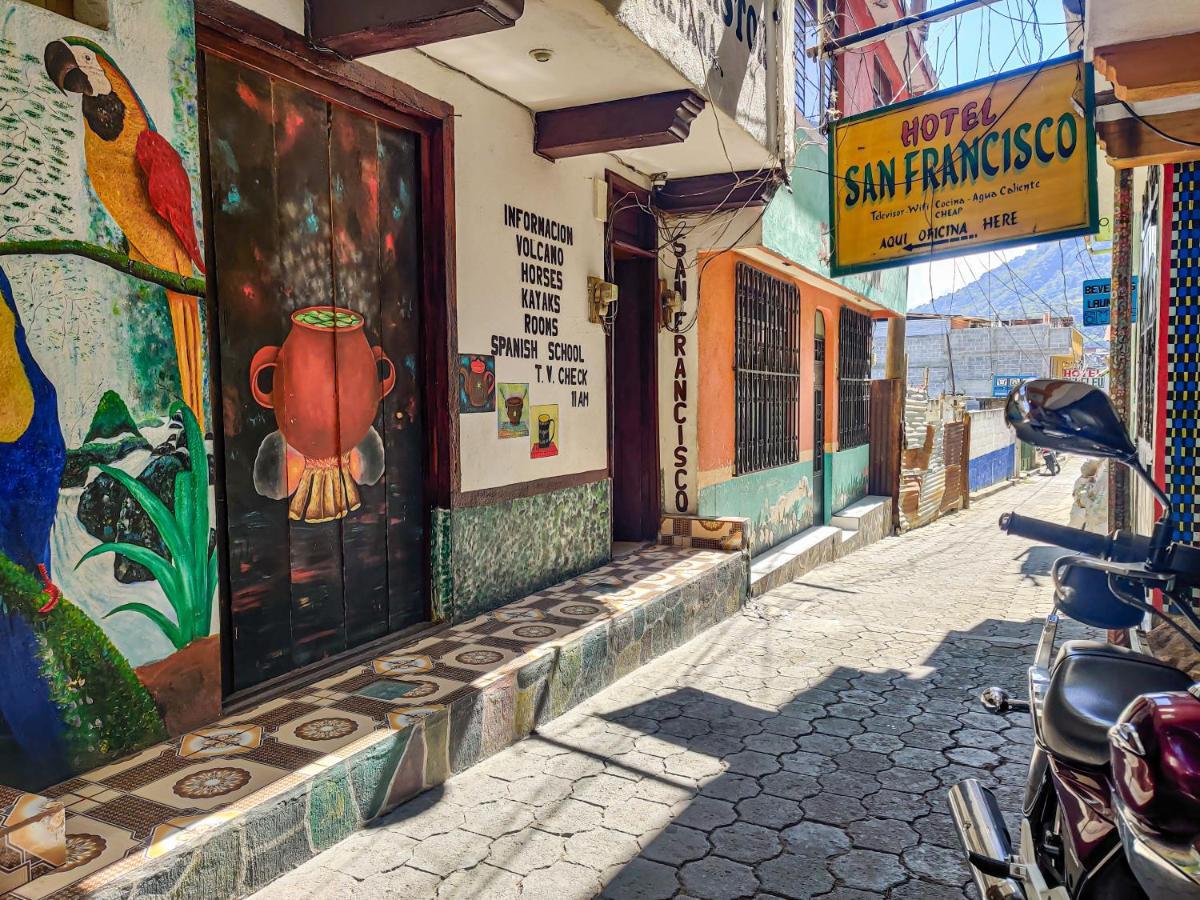 Hotel San Francisco San Pedro La Laguna Esterno foto
